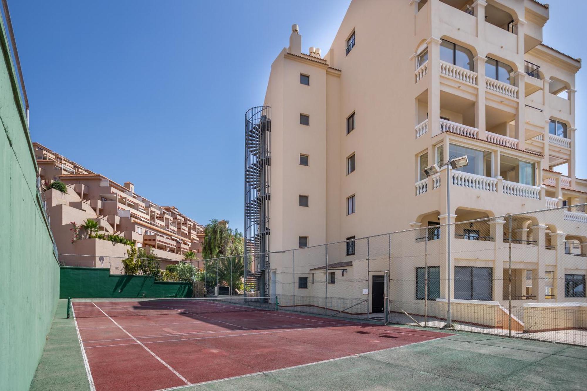 Castle Harbour Melanie'S Apartment By Lovetenerife لوس كريستيانوس المظهر الخارجي الصورة